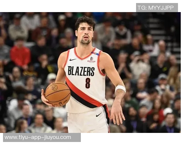 阿夫迪亚表现起伏25分6板8助攻却遭遇末节低迷失误增多